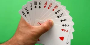 Hướng dẫn cách chơi bài phỏm dễ hiểu cho người mới bắt đầu